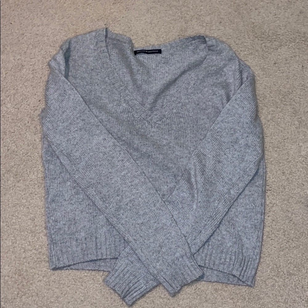 Brandy Melville Leigh Sweater